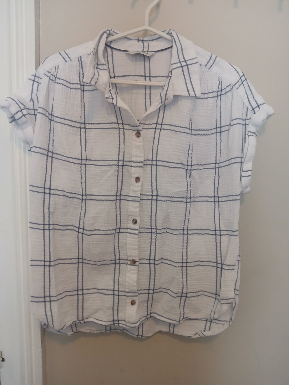 Denver Hayes Cotton White Button-Down Short Sleeve Shirt